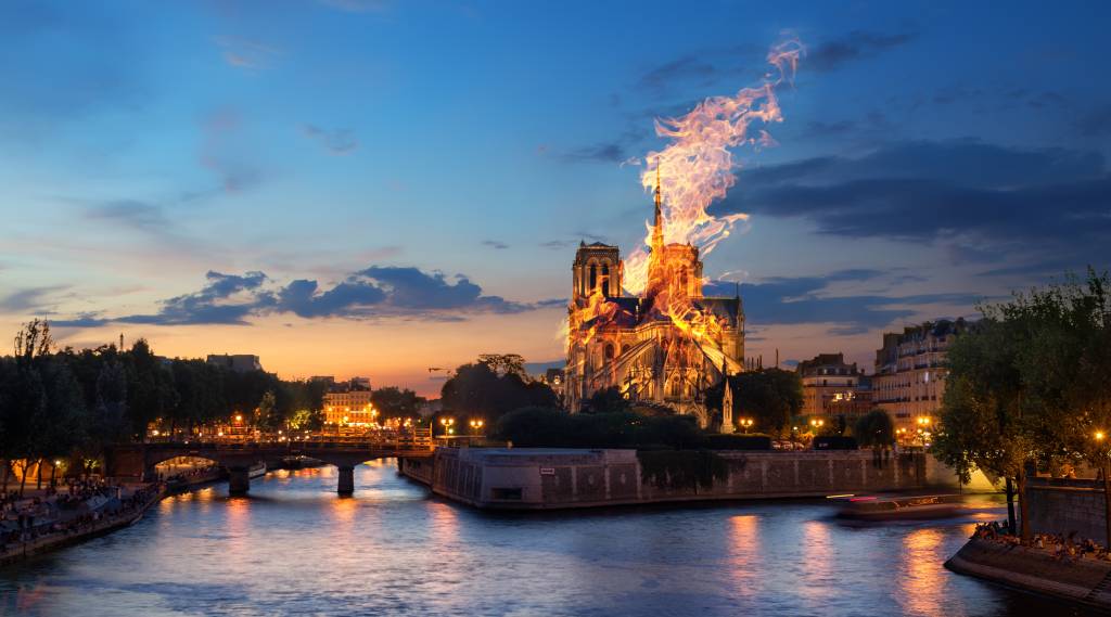 Axa, la aseguradora de la empresa que restauraba Notre Dame